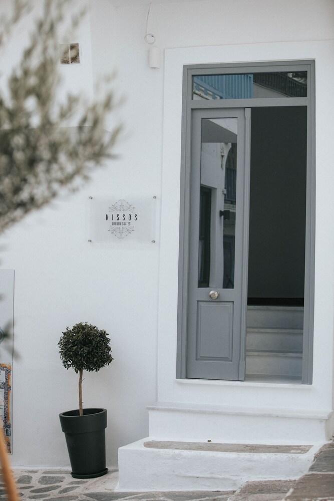 Kissos Luxury Suites Naxos City Kültér fotó